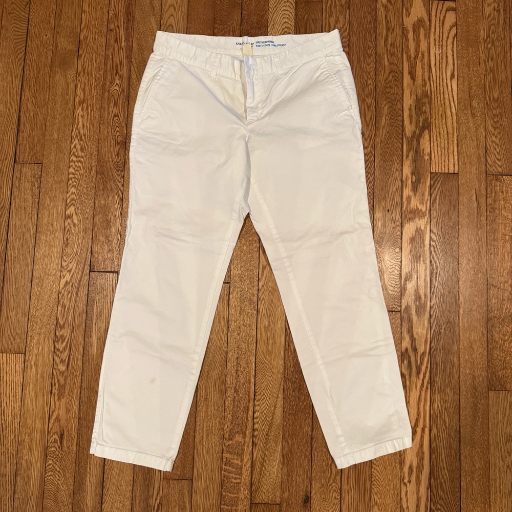 Women’s GAP White Capri Pants, Size 6 Regular